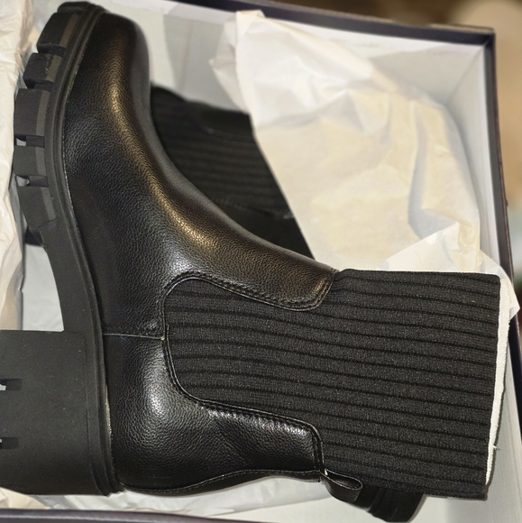 French Connection  Ankle Boots & BootiesUrgent Bootie Size 8.5. New with box. - Picture 4 of 8